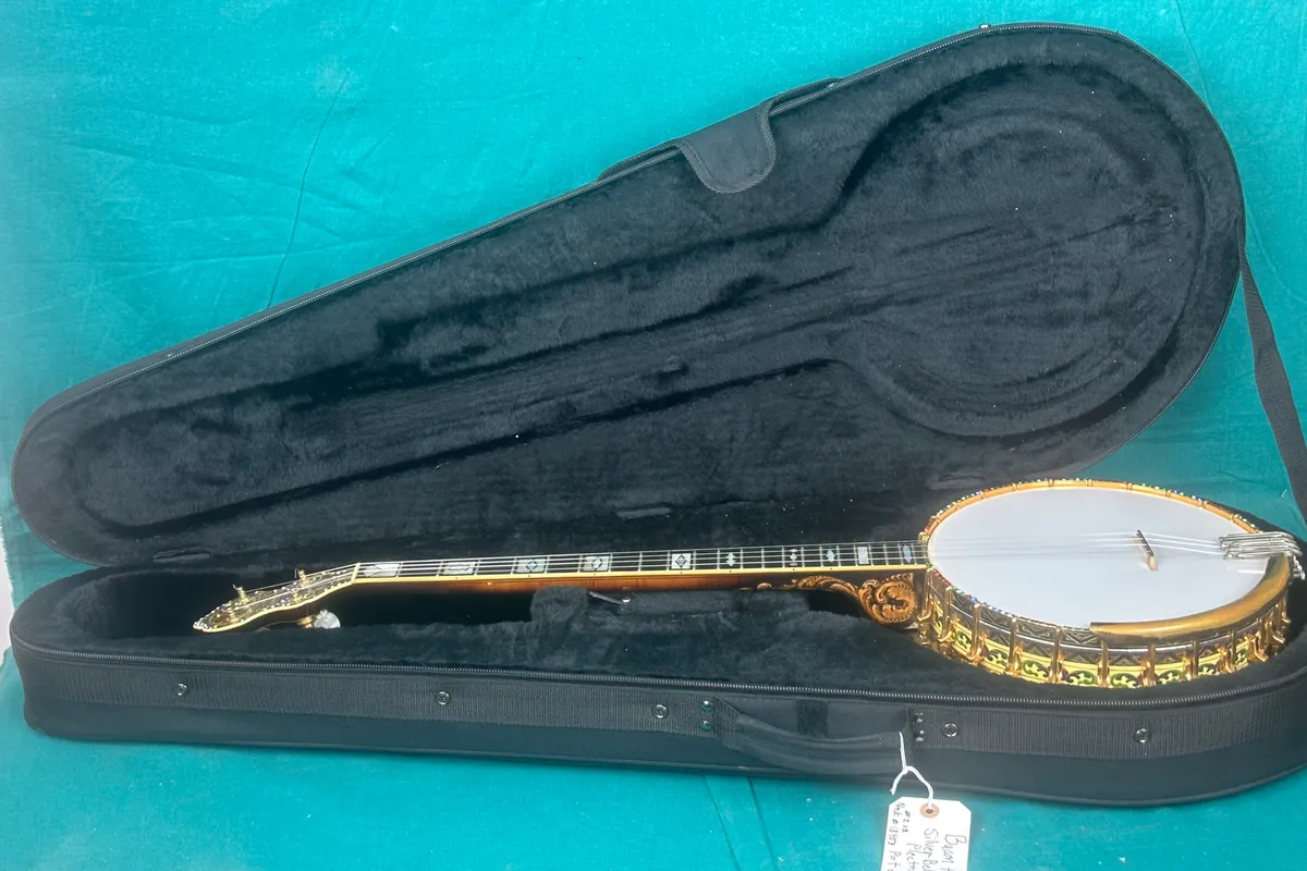 1925 Bacon & Day Silver Bell #4 Plectrum Banjo > Banjos