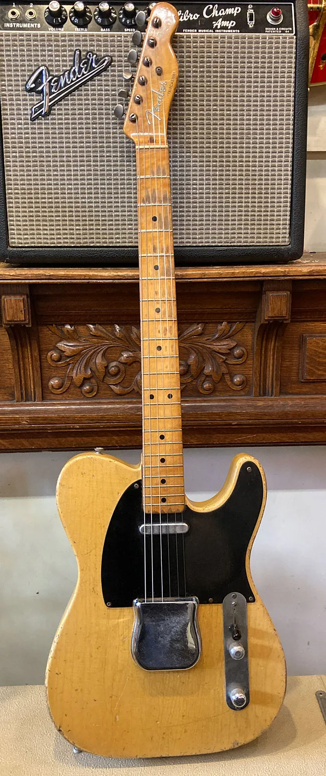 1952 Fender Telecaster (Blackguard)