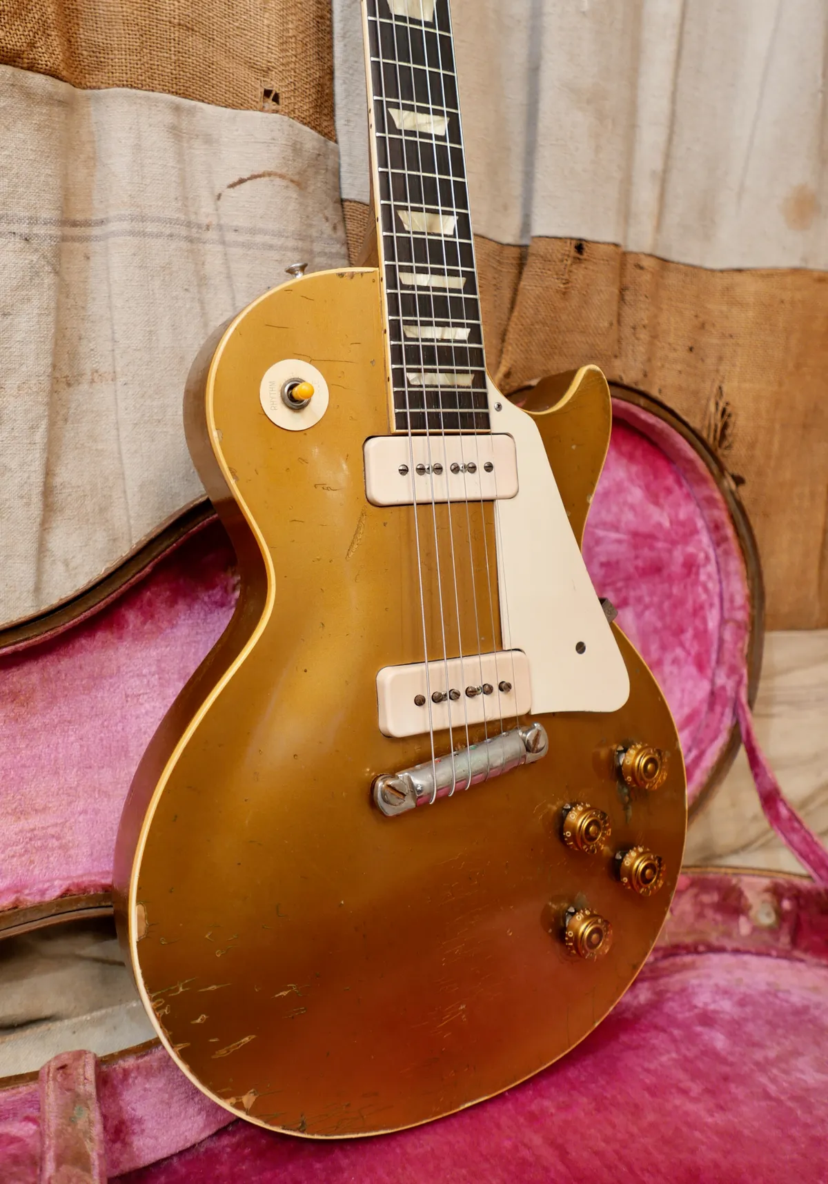 Gibson Les Paul Standard ゴールド 1954 Gibson Les Paul Standard Gold - Gbase