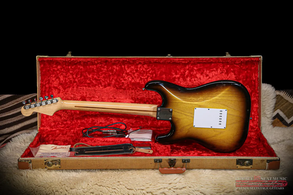 Fender Stratocaster サンバースト 1955 Fender Stratocaster 