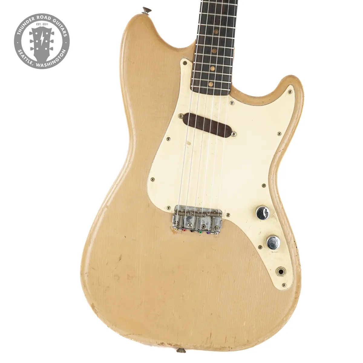 1959 Fender Musicmaster Desert Sand - Gbase