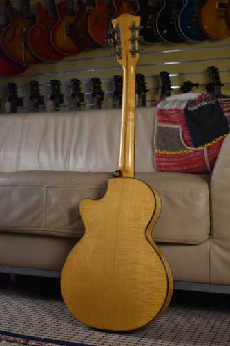 【中古美品】HOFNER CLUB 50 REISSUE - ヘフナークラブ50 Hofner 1960s Club 50 Sunburst（ビンテージ）【楽器検索デジマート】