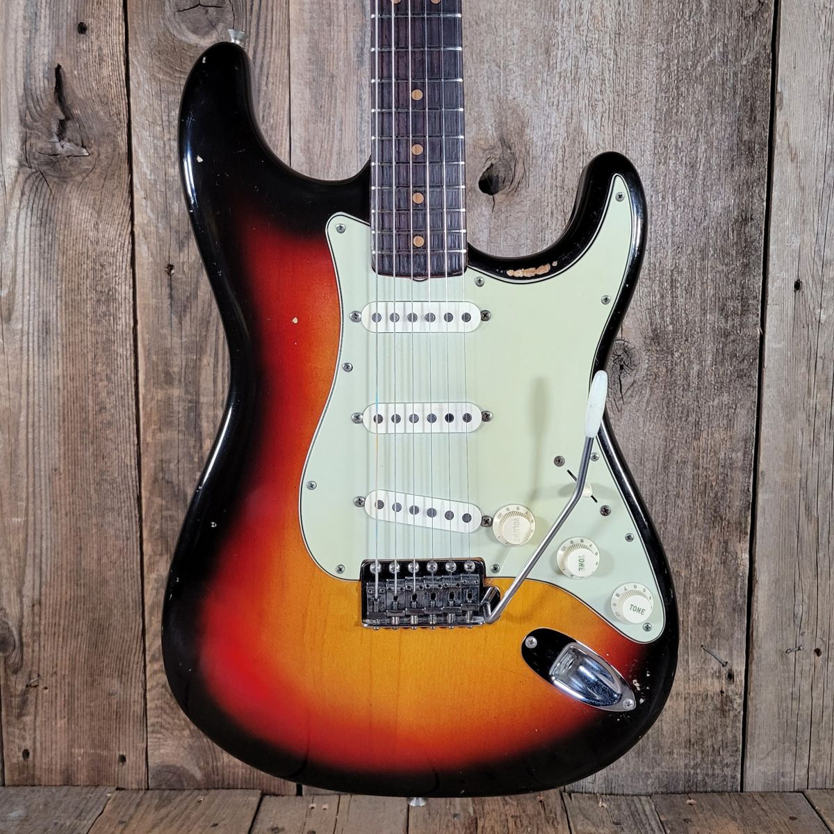 Fender Stratocaster 1963 – Excellent & 100% Original Vintage