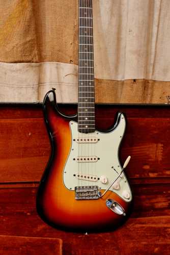 1963 Fender Stratocaster Sunburst - Refin - Gbase