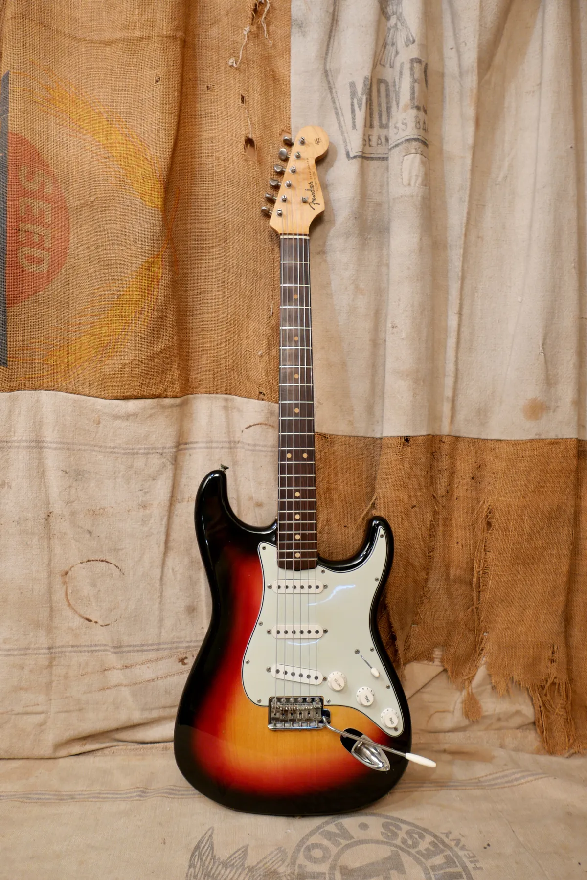 ギター Fender USA Stratocaster Fender American Original '60s Stratocaster Rosewood Fingerboard ギター