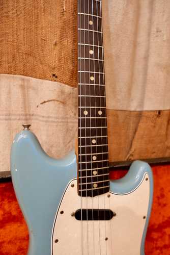 1965 Fender Musicmaster II Blue - Gbase