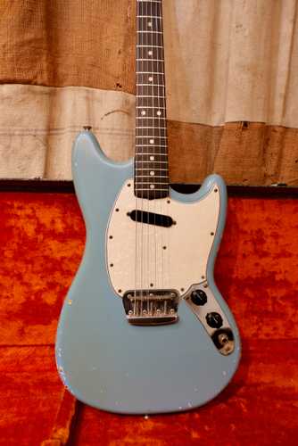 ギター Musicmaster II 1965 Replica Baltic Blue 1965 Fender Musicmaster II Blue - Gbase