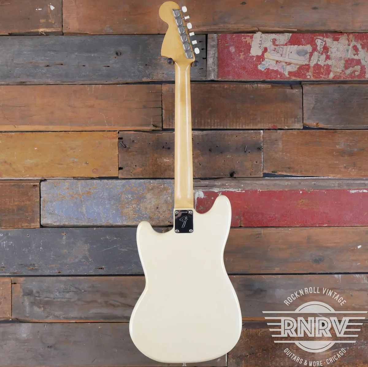 Fender Mustang 1966 - Olympic White - Gbase
