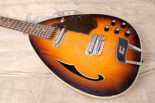 1968 Coral Danelectro Teardrop Sunburst > Guitars Electric Semi