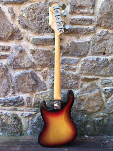1972 Fender Jazz Bass Sunburst > Guitars Bass | Dayton Vintage