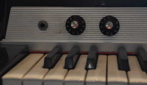 1972 Fender Rhodes MKI 73 Electric Stage Piano - Gbase