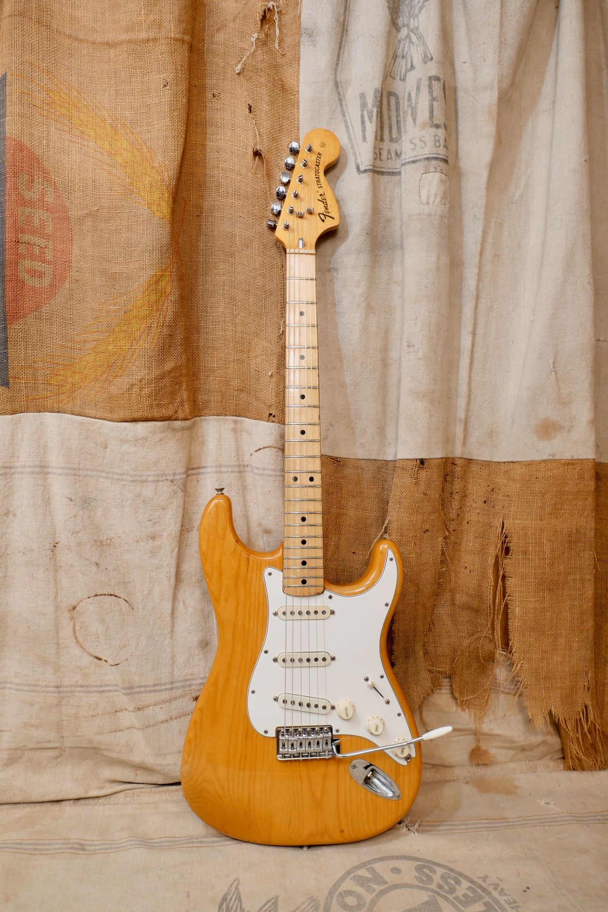 1974 Fender Stratocaster Natural - Gbase