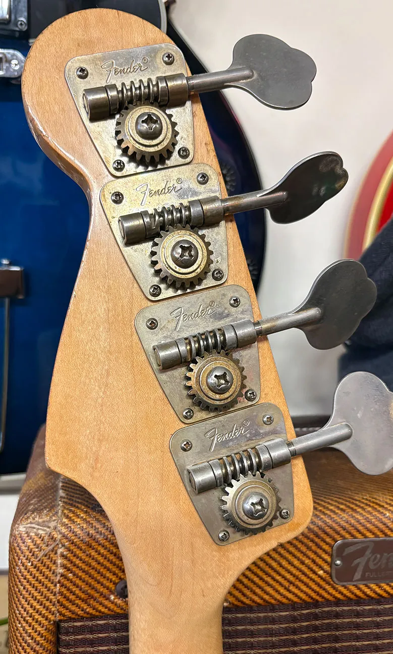 1975 FENDER Precision Bass Refinished LPB - Gbase