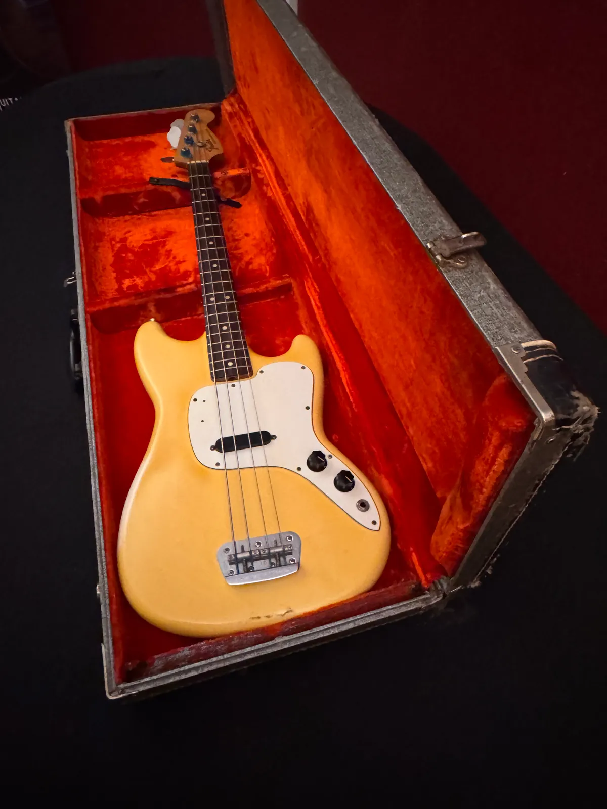 1976 Fender MusicMaster - Gbase