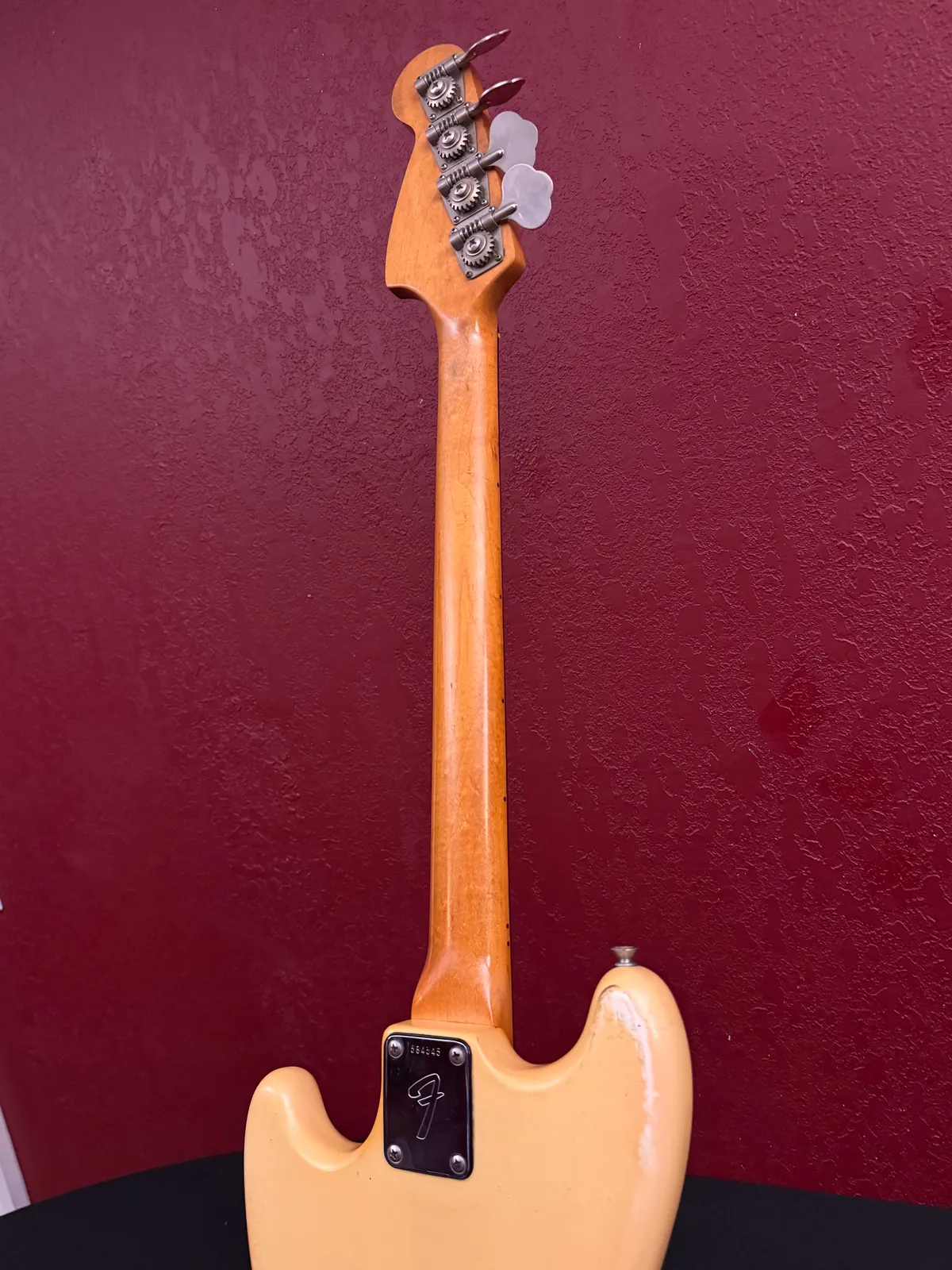 1976 Fender MusicMaster - Gbase
