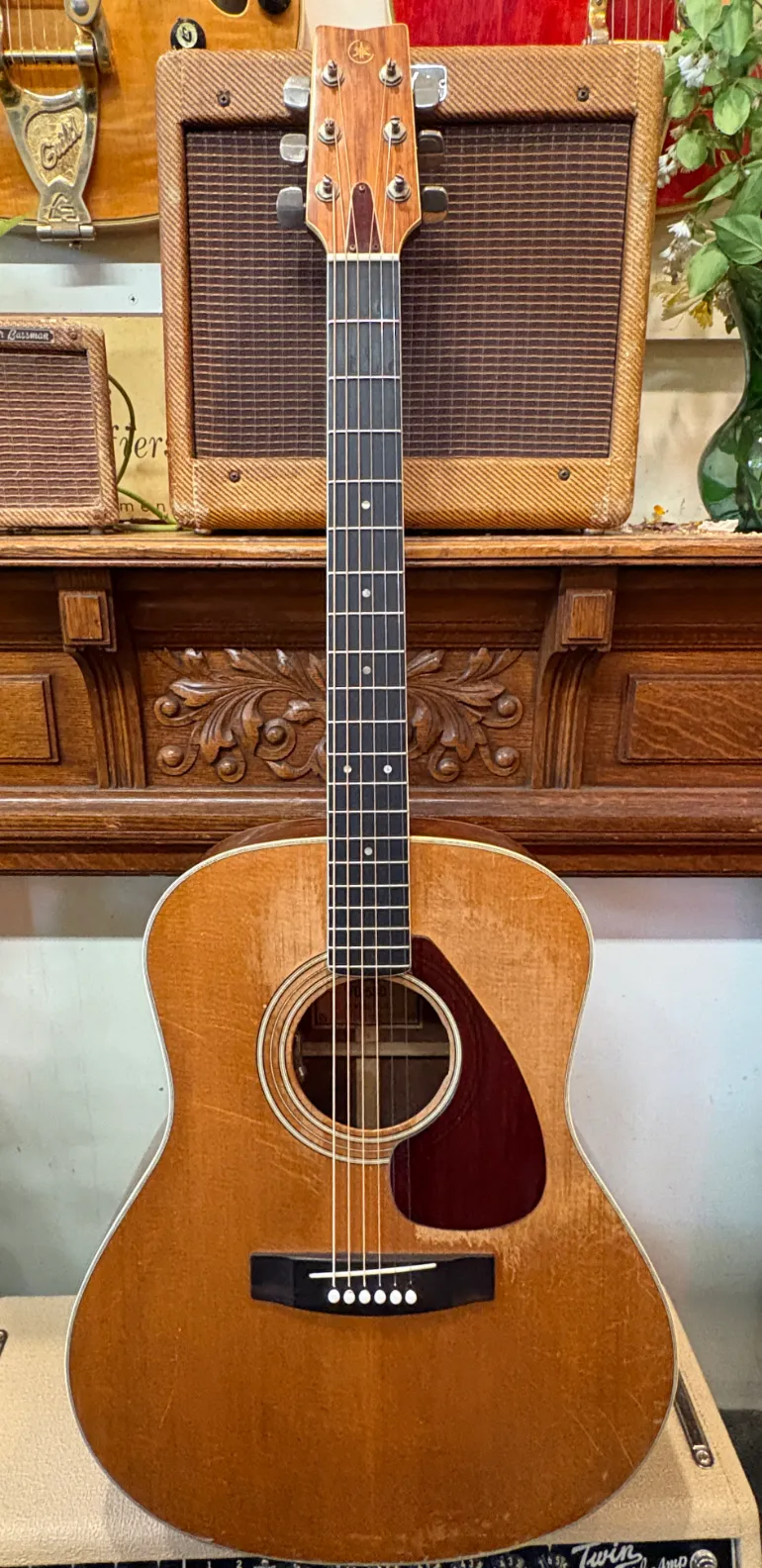 1977 YAMAHA FG-580 > Guitars Acoustic | Lark Street Music