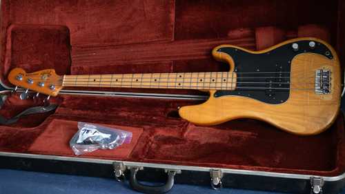 1978 Fender Precision Bass Natural > Guitars Bass | Willies