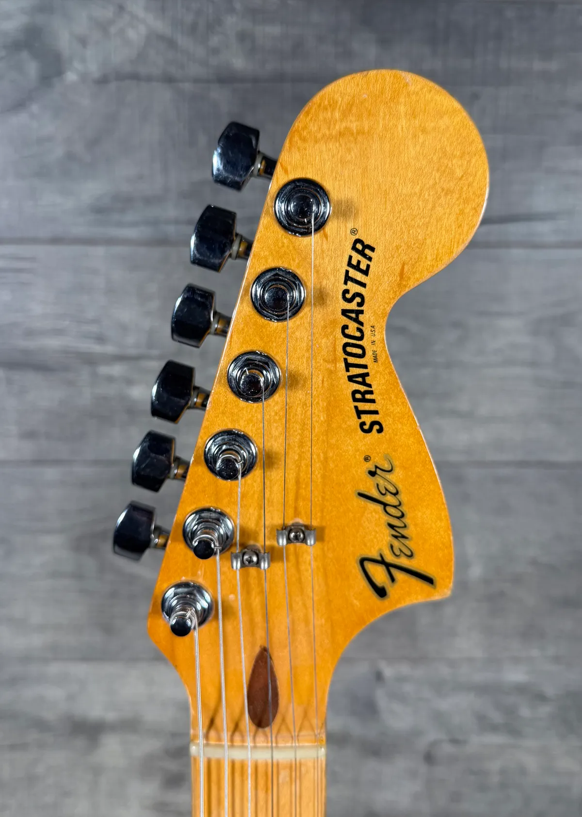1979 Fender 25th Anniversary Stratocaster White Pearlescent - Gbase