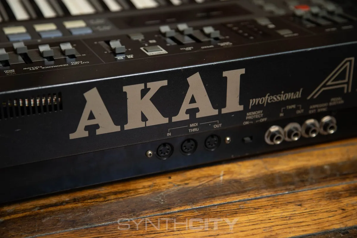 Akai AX60 S612 and MD280 Sampler System - Gbase