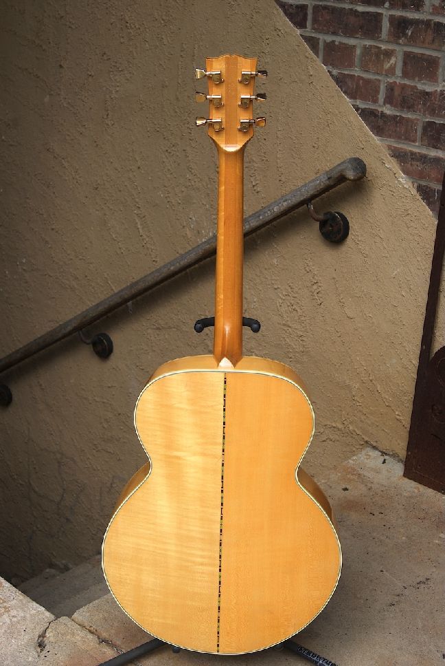 1980 Gibson J-200 Artist Natural > Guitars Acoustic | Capsule Music