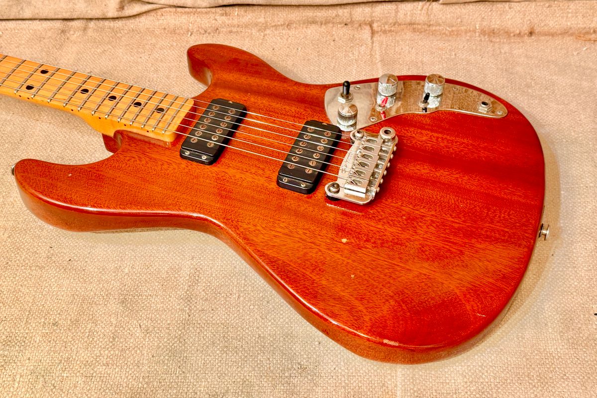 1980 G&L F-100 Mahogany - Gbase