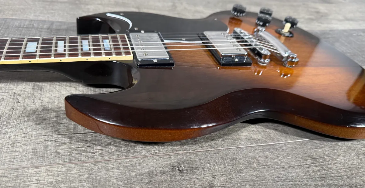 1981 Gibson SG Standard Sunburst - Gbase