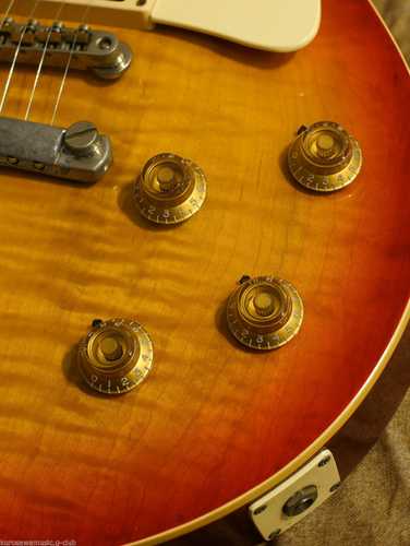 1981 Tokai LS120 Love Rock Cherry Sunburst - Gbase