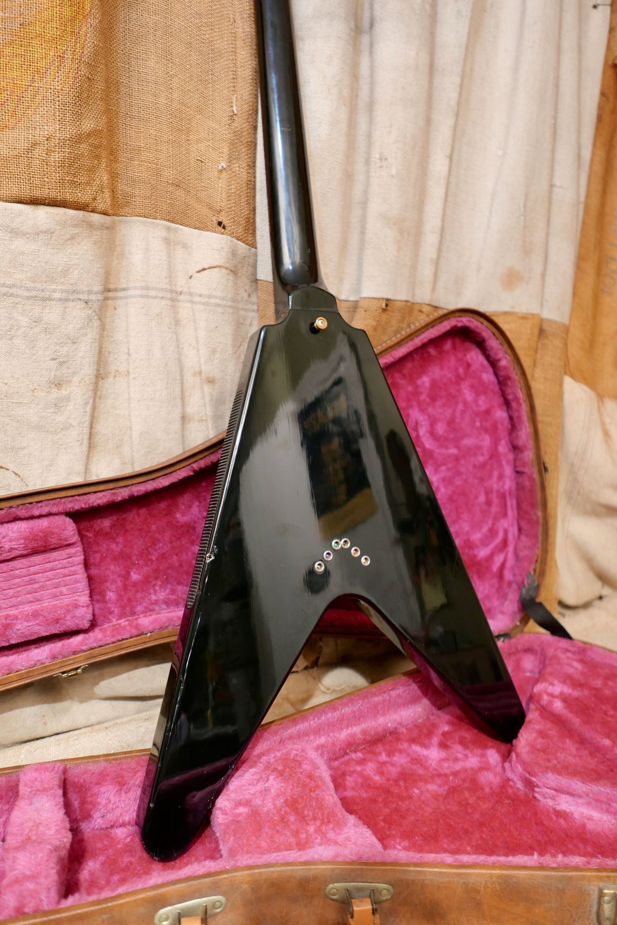 1982 Gibson Flying V Heritage Series Black - Gbase