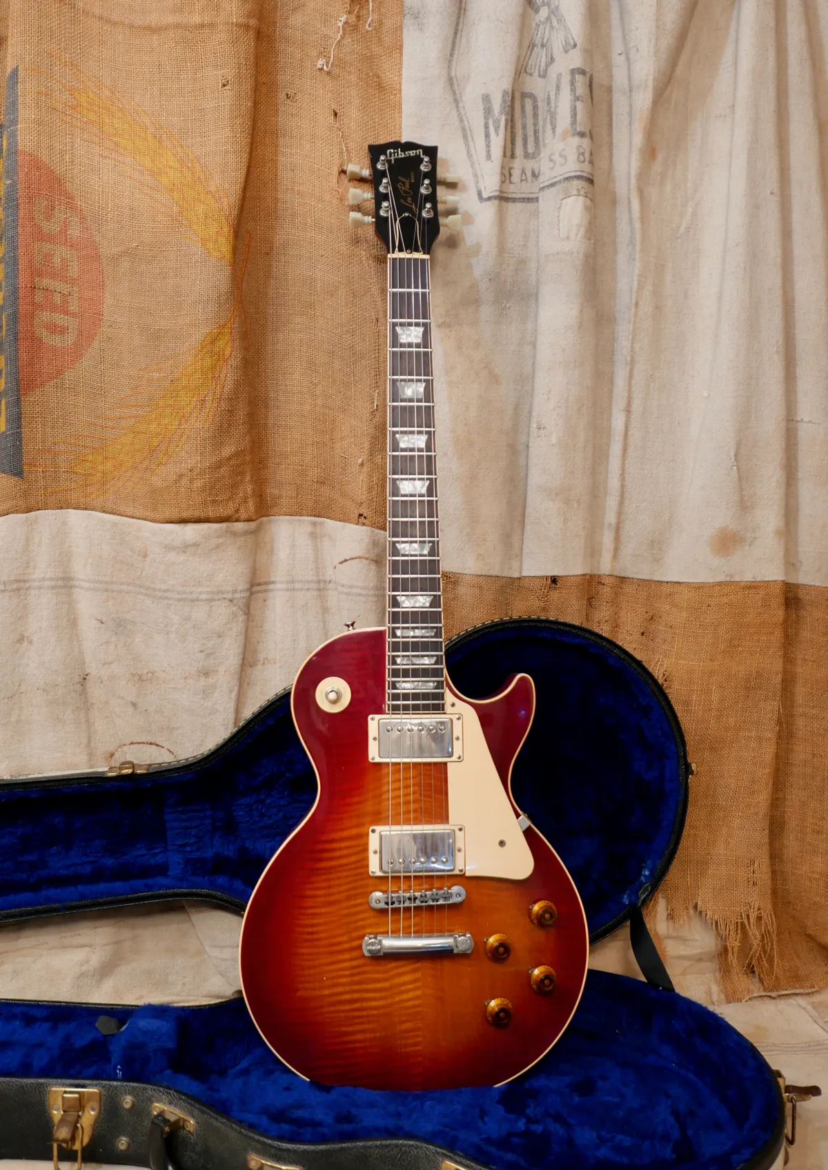 1982 Gibson Les Paul Standard Pre-Historic Cherry Sunburst - Gbase