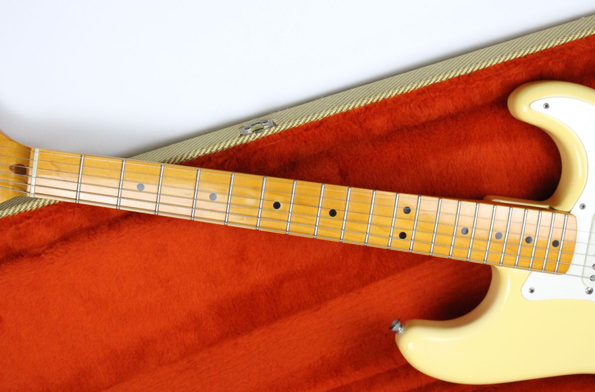 Fender Stratocaster 1984-1987 ヴィンテージ 642 Fender Stratocaster 1984-1987 japan - Old Hat Guitars