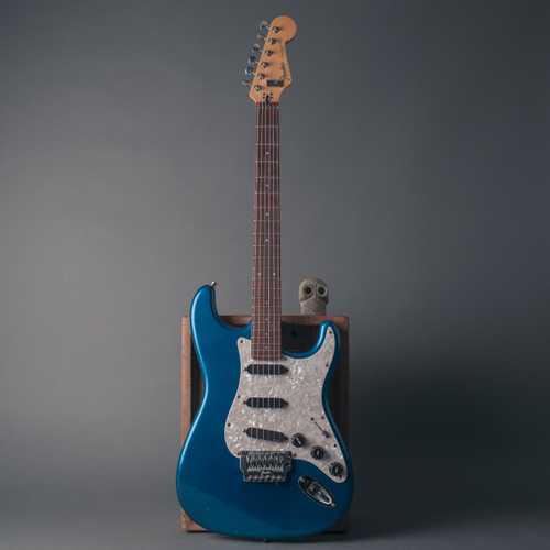 1986 Fender Contemporary Stratocaster MIJ Ocean Blue Metallic - Gbase