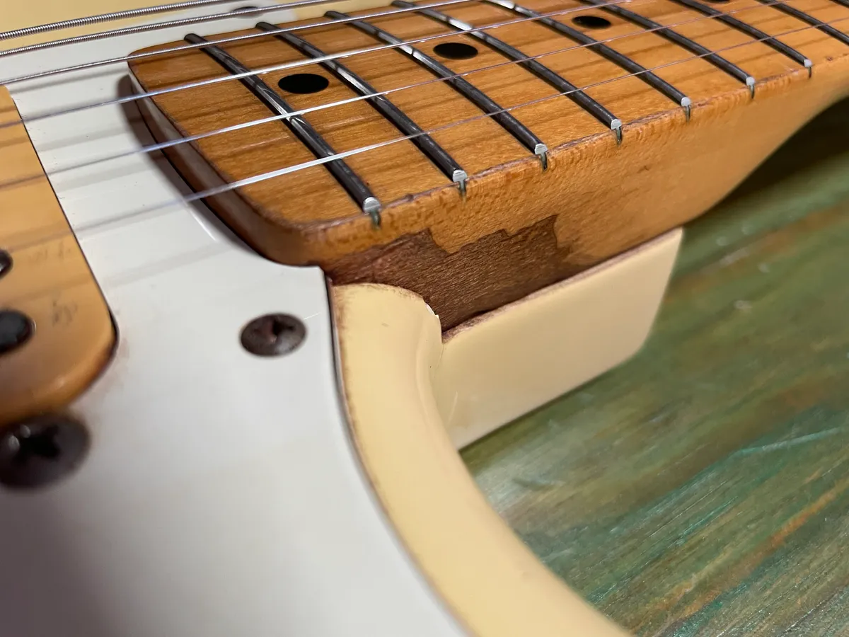 1987 Fender Japan ST72-115 Stratocaster Vintage White - Gbase