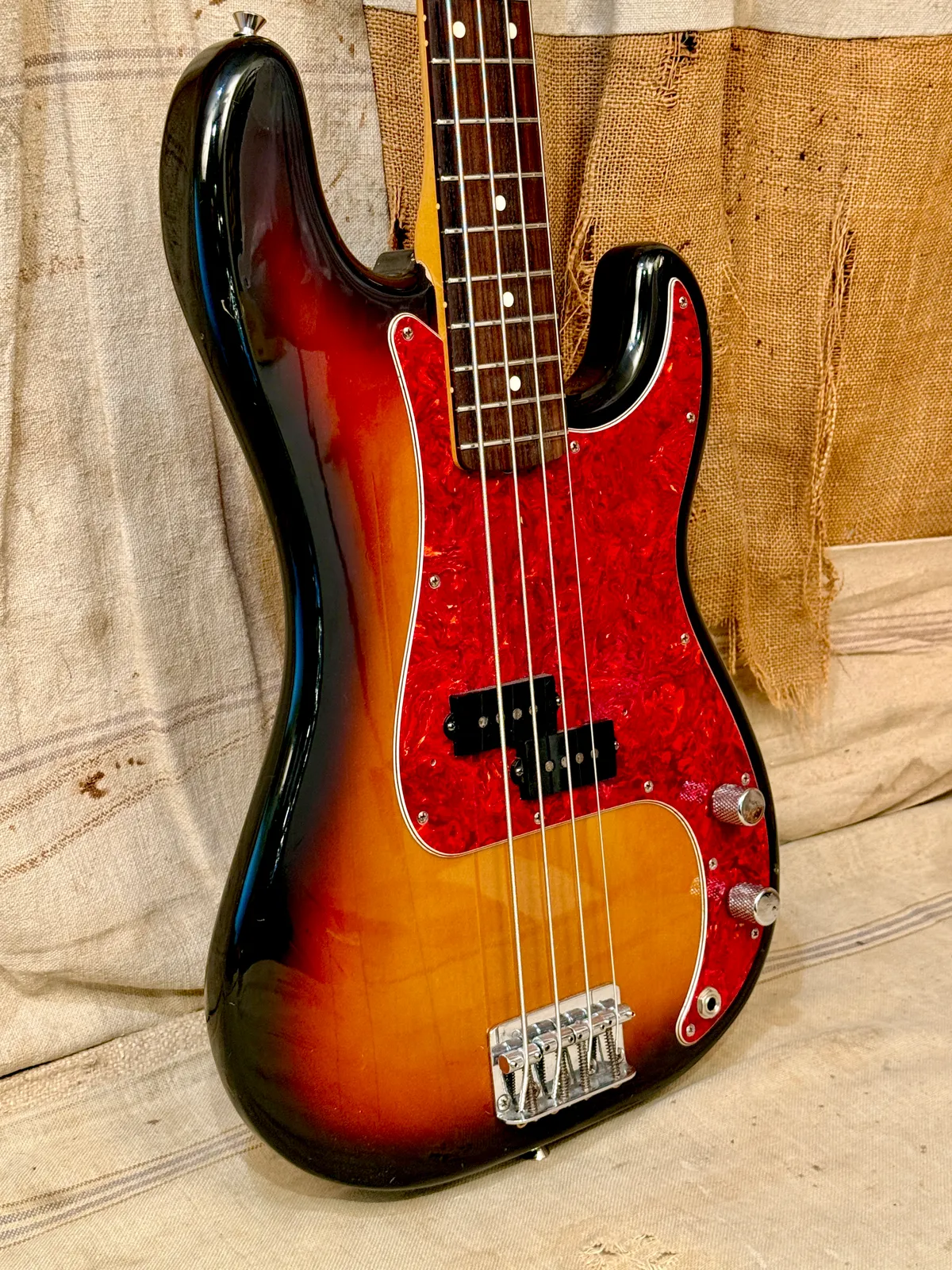 1989 Fender MIJ '62 Reissue Precision Bass PB62 3 Tone Sunburst
