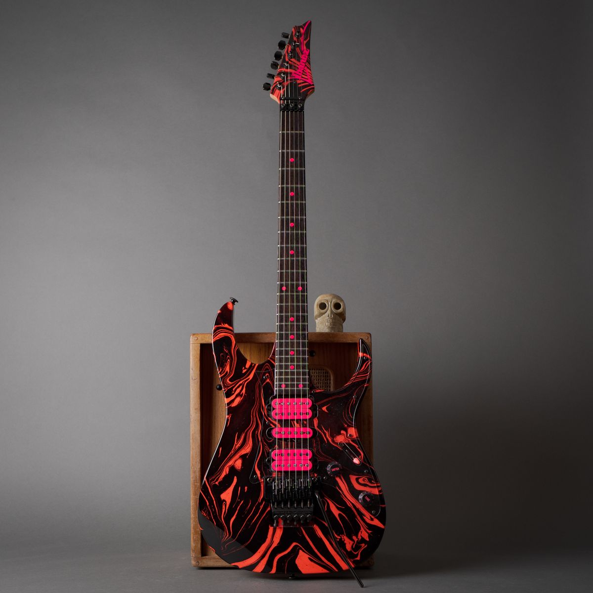 1989 Ibanez RG570 MIJ Custom Pink Swirl > Guitars Electric Solid