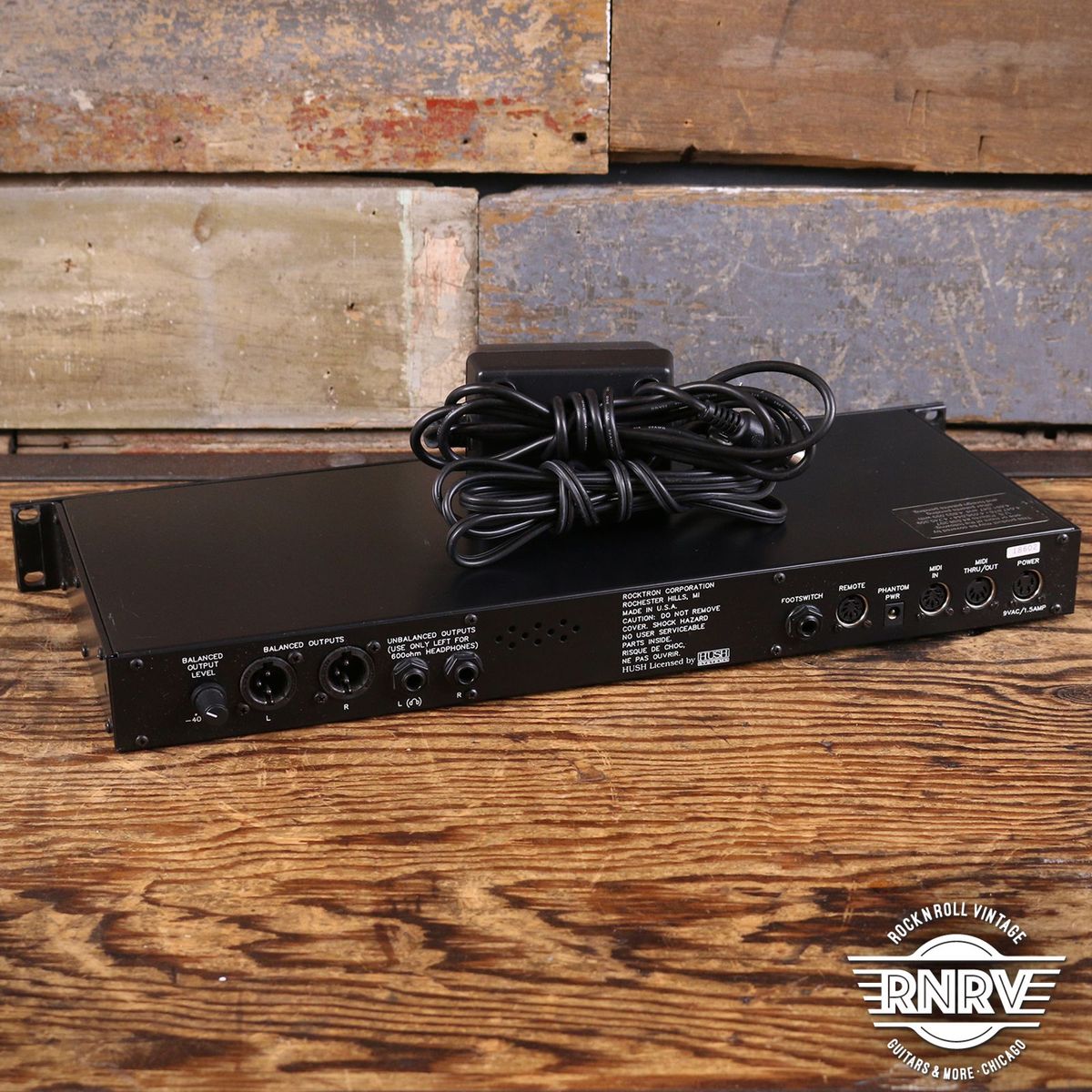 Rocktron Chameleon Guitar Preamp / Multi-Effects Rack Unit - Gbase