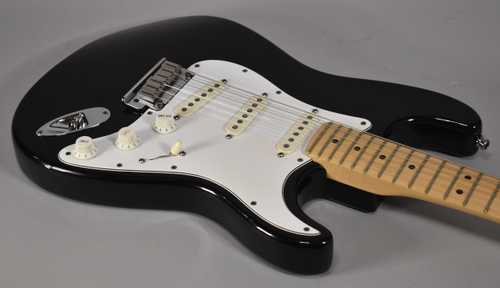 1991 Fender American Standard Stratocaster Black w/OHSC - Gbase