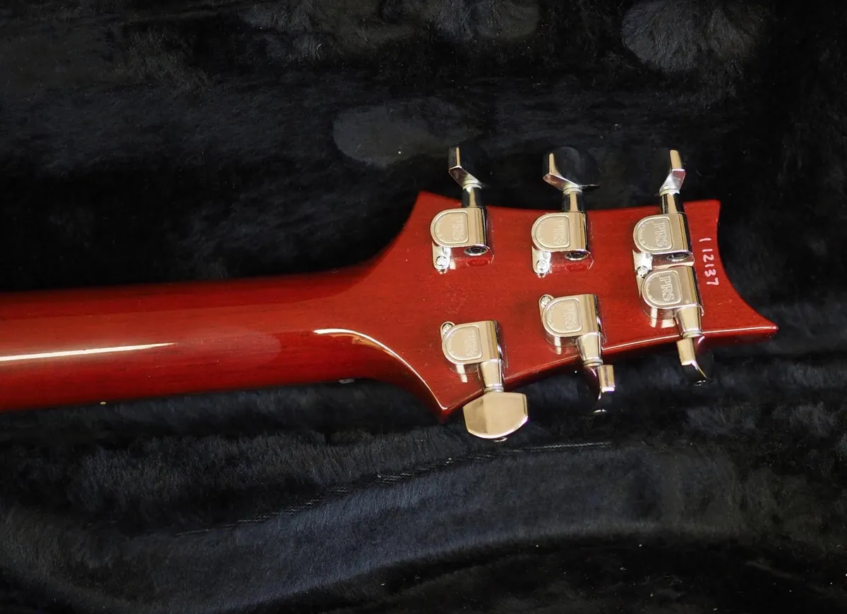 1991 PRS Custom 24 Cherry Sunburst > Guitars Electric Solid Body