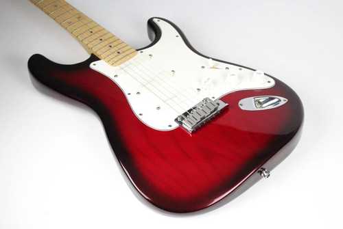 1993 Vintage Fender Stratocaster Plus Deluxe Crimson Burst Strat