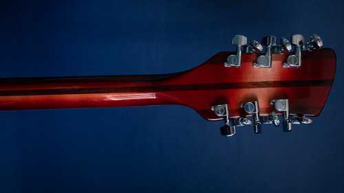 1996 Rickenbacker 360-12 Fireglo > Guitars 12 String Electric