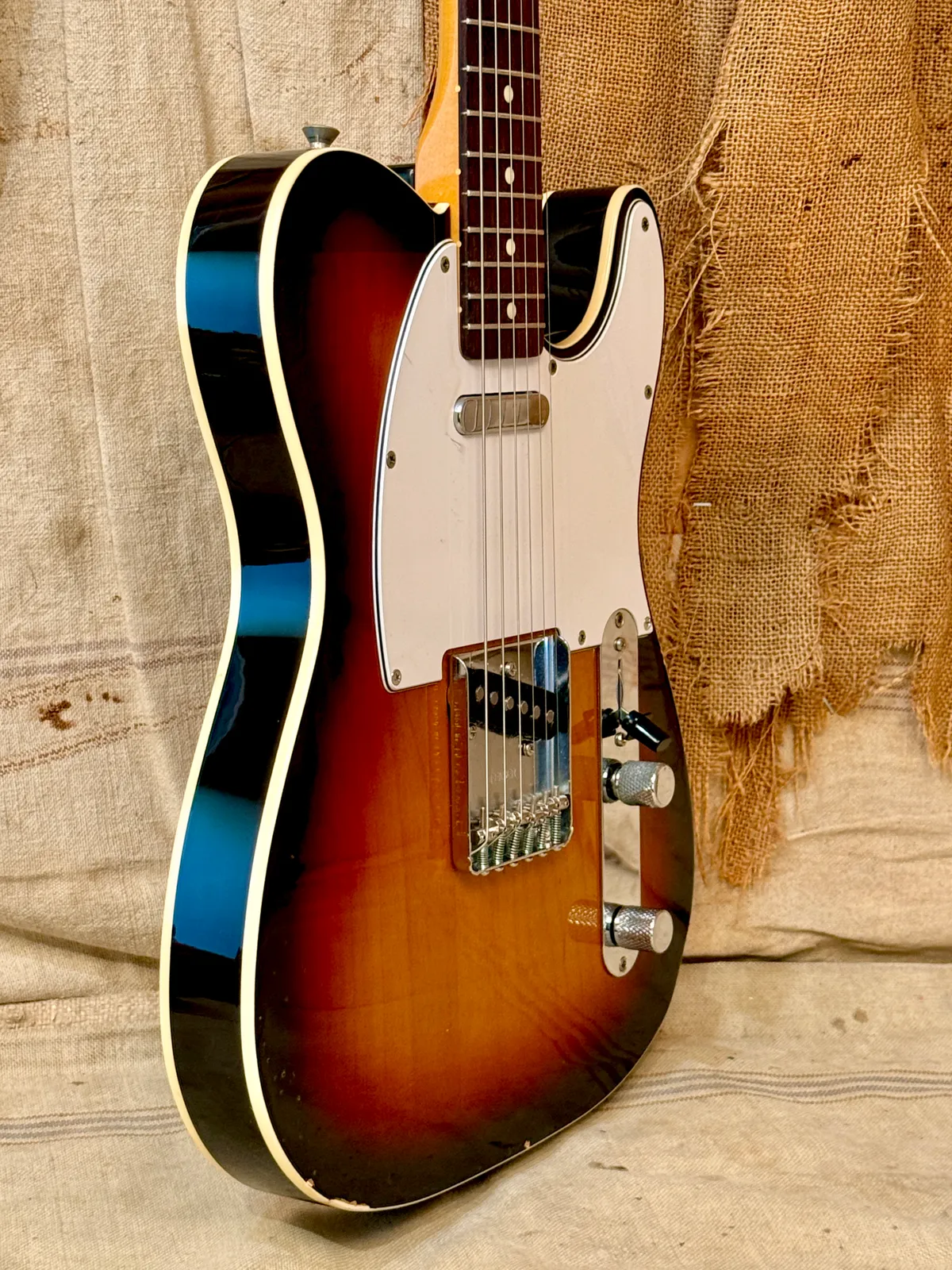 1997 Fender MIJ-CIJ '62 Reissue Telecaster Custom 3 Tone Sunburst