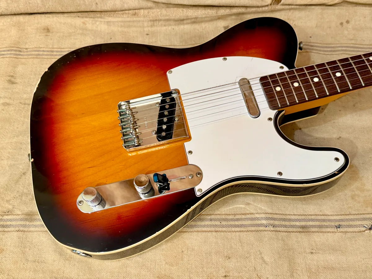 1997 Fender MIJ-CIJ '62 Reissue Telecaster Custom 3 Tone Sunburst