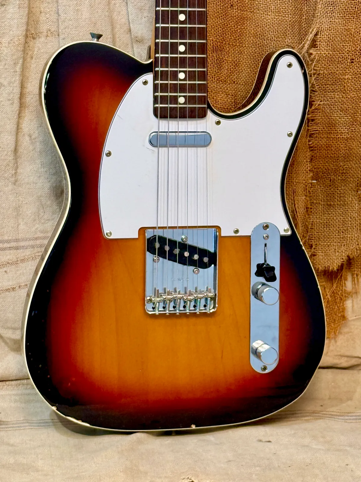 1997 Fender MIJ-CIJ '62 Reissue Telecaster Custom 3 Tone Sunburst