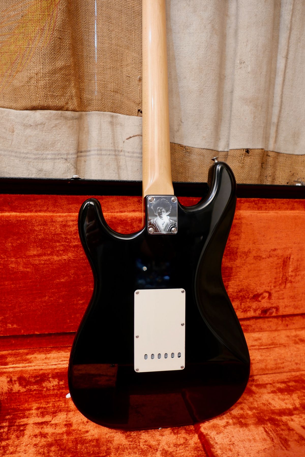 1997 Fender Stratocaster Jimi Hendrix Voodoo Model Black > Guitars