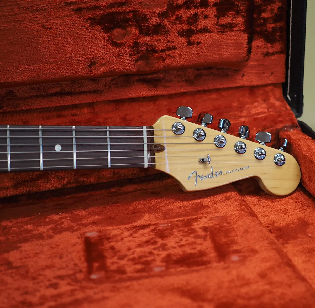 1999 Fender American Deluxe Stratocaster Sunburst - Gbase
