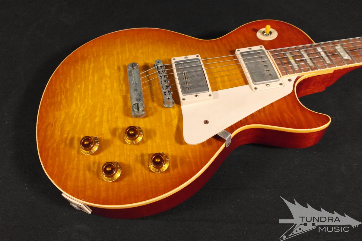 1999 Gibson Les Paul Standard (1959 reissue) Sunburst AAAA top