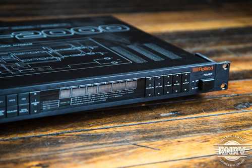 2000 Roland SRV-2000 MIDI Digital Reverb Black > P.A. & Sound