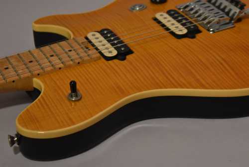 2001 Peavey EVH Wolfgang Eddie Van Halen Signature Tremolo Amber