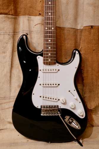 2002 Fender CIJ/MIJ '62 RI Stratocaster Black - Gbase