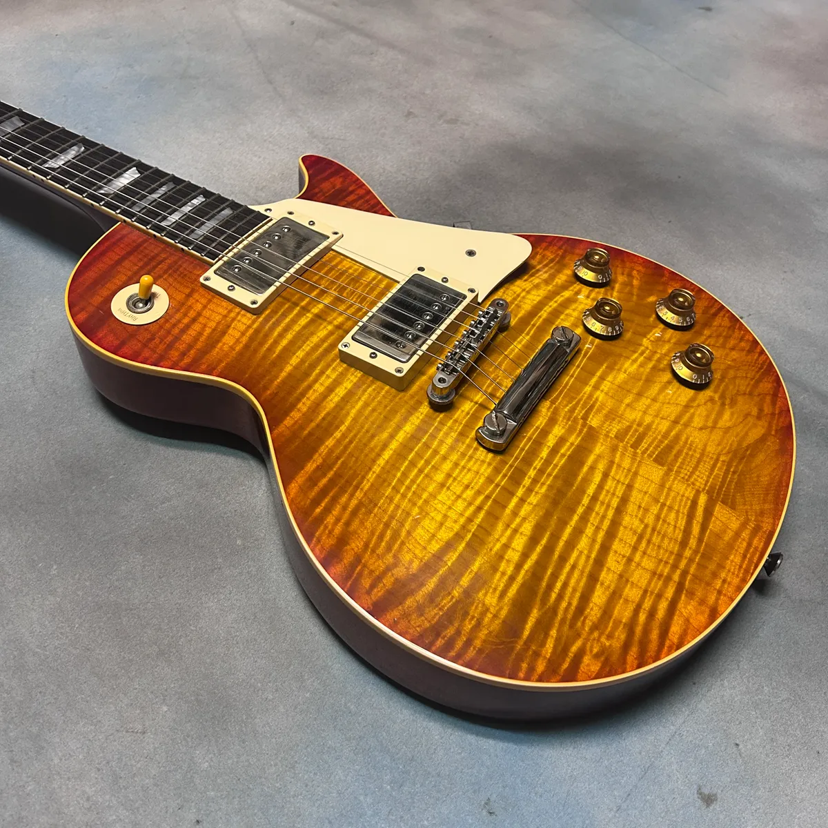 2002 Gibson Custom Shop Art & Historic R8 1958 Les Paul Reissue