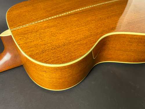2004 Martin OM 28 Natural Guitars Electric Solid Body Imperial 2004-martin-om-28-natural-guitars-electric-solid-body-imperial